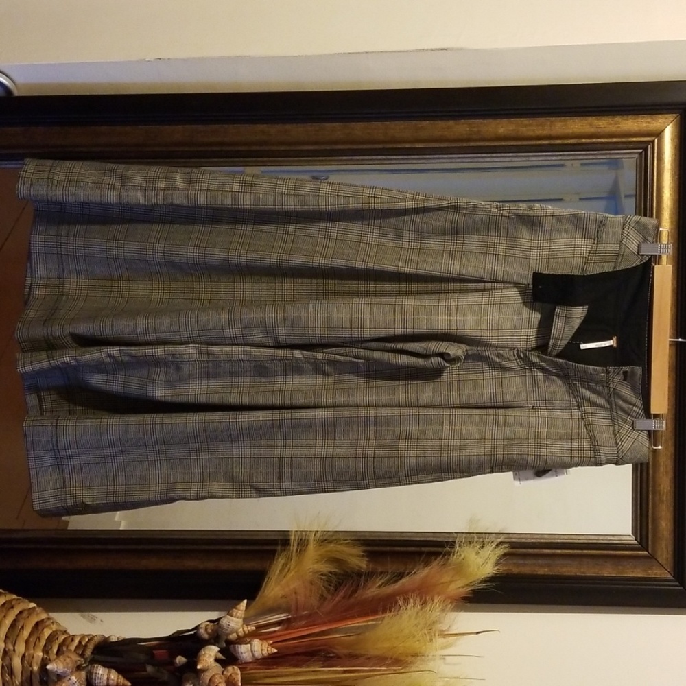 Wide leg Free People pants. NWT. Too small for me.